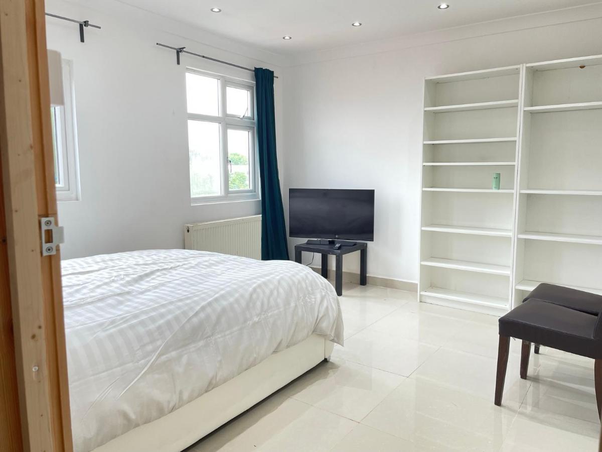 לונדון Private Room- Direct Travel Central/ Heathrow מראה חיצוני תמונה