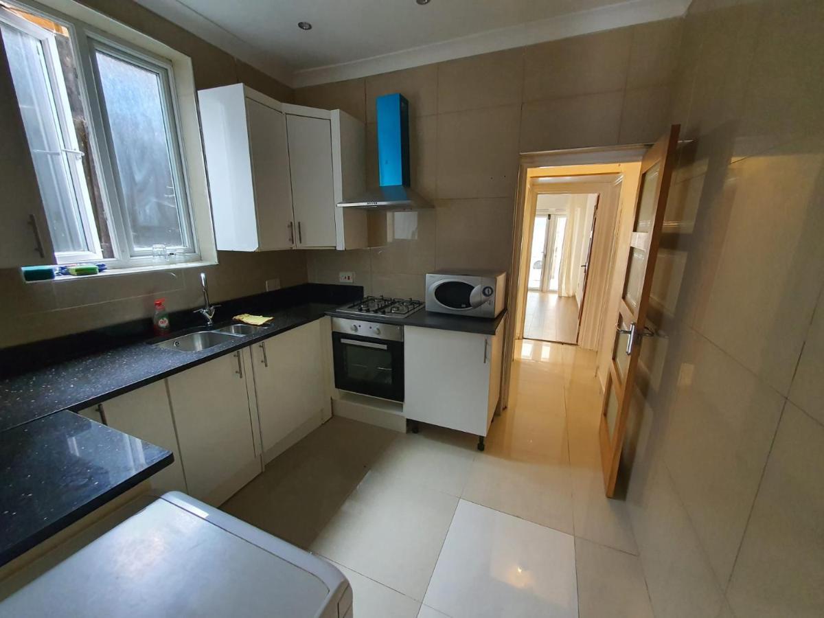 לונדון Private Room- Direct Travel Central/ Heathrow מראה חיצוני תמונה